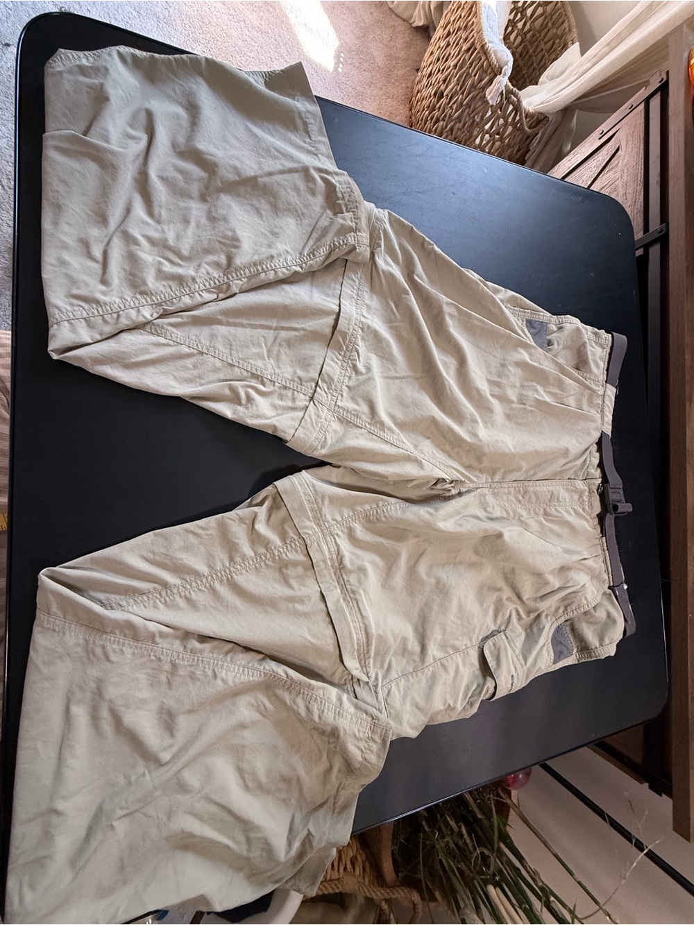 ExOfficio Men’s Convertible Hiking Cargo Pants Size Large Khaki Zip Off Belted